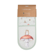 Load image into Gallery viewer, Garden Friends Double Oven Glove
