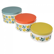 Load image into Gallery viewer, Love Birds Round Cake Tins
