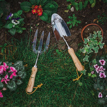 Load image into Gallery viewer, Fork &amp; Trowel Set

